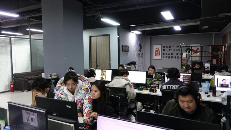 企业宣传片拍摄时长规格揭秘：时长如何影响传播效果